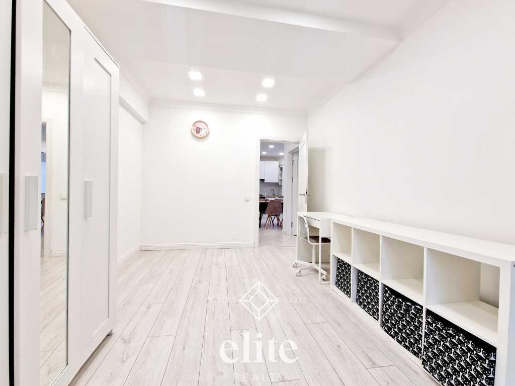 elite realty image