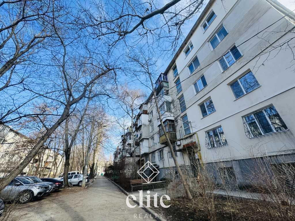 elite realty image