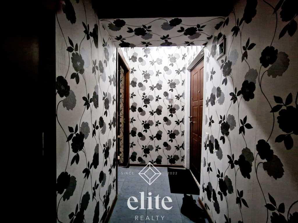 elite realty image