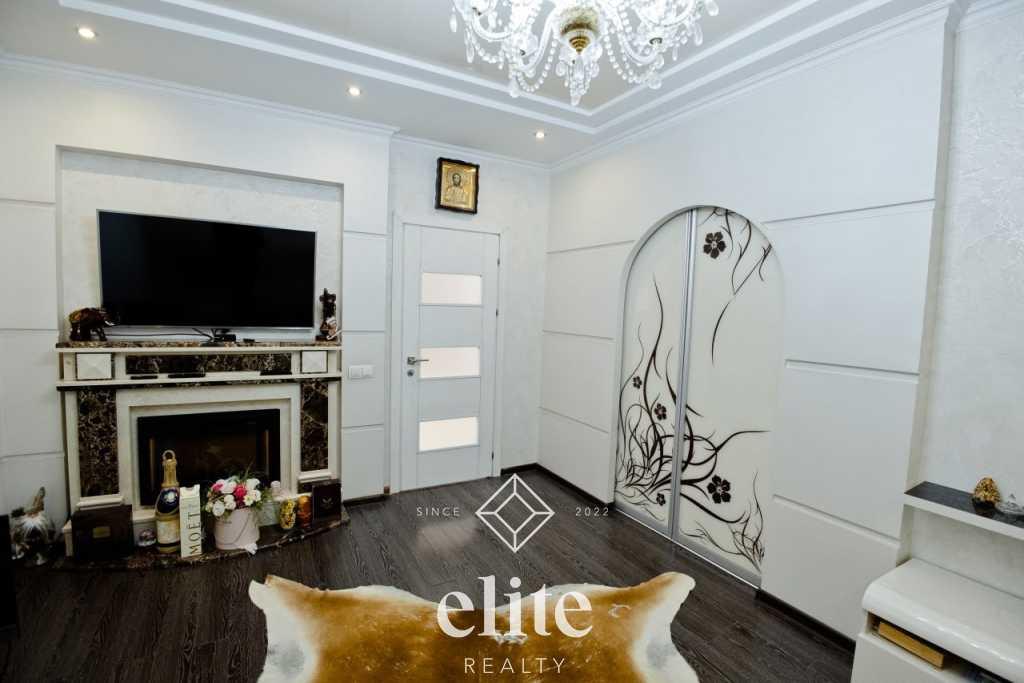 elite realty image