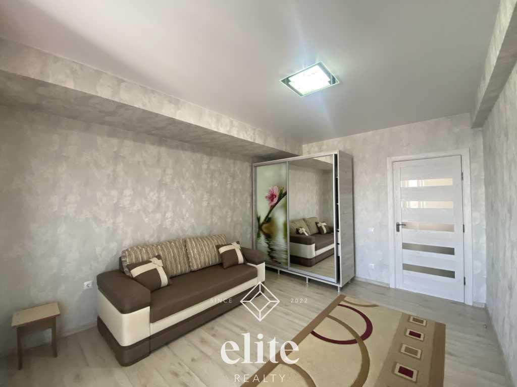 elite realty image