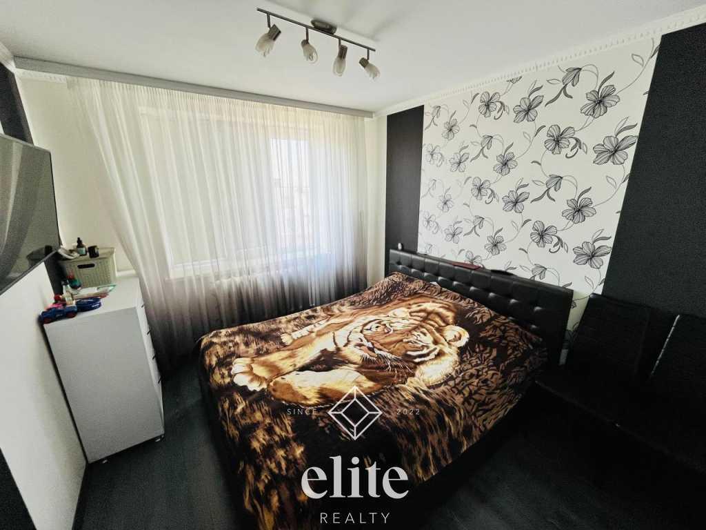 elite realty image