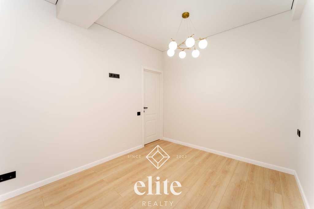 elite realty image