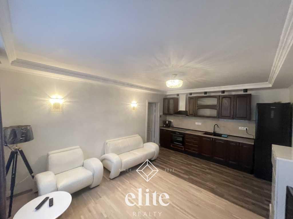 elite realty image