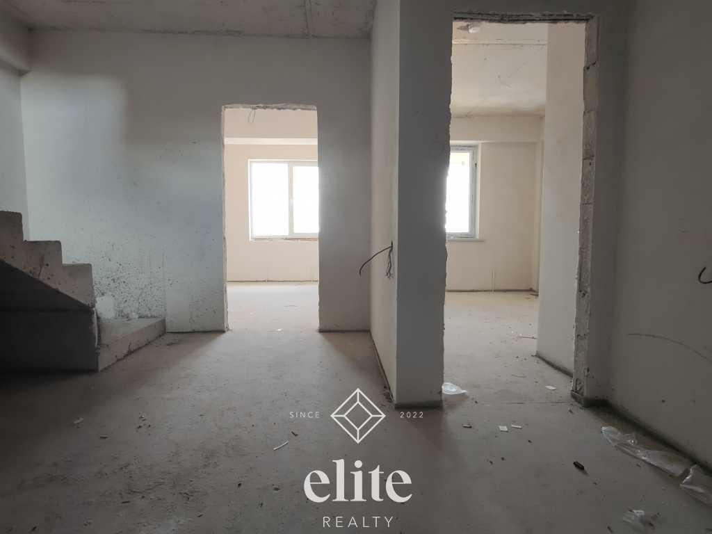 elite realty image