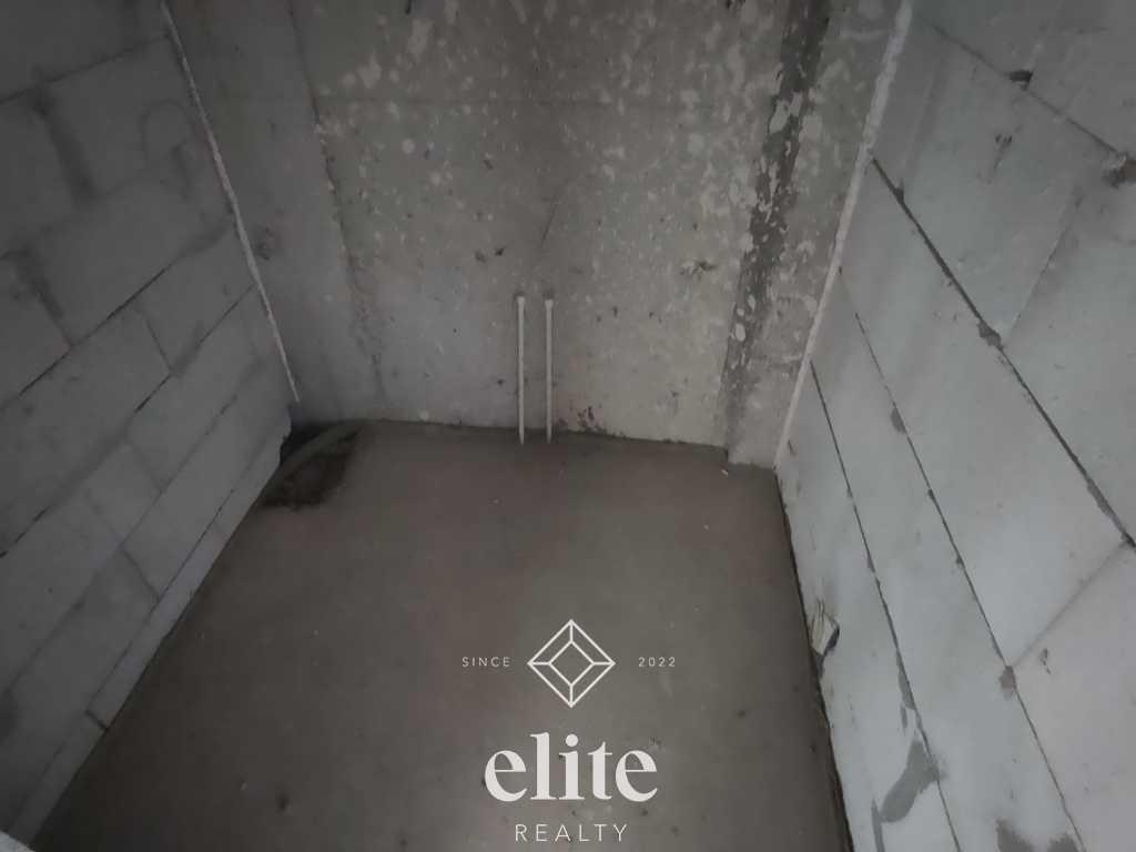 elite realty image