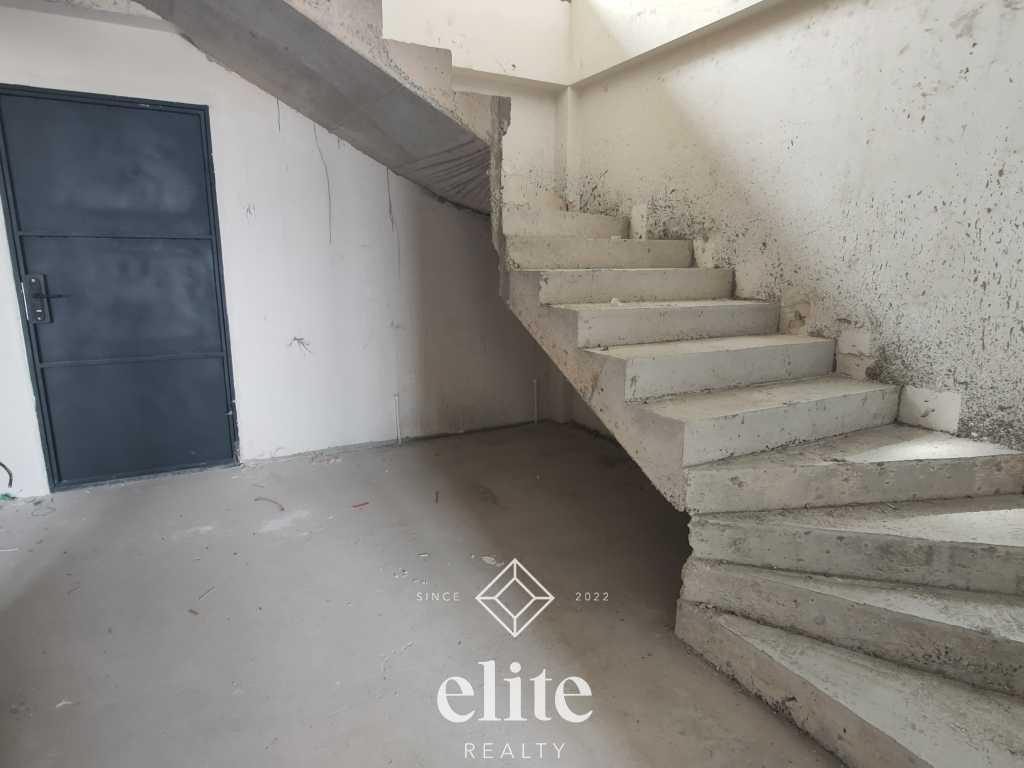 elite realty image