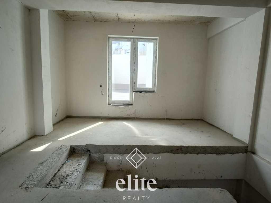 elite realty image