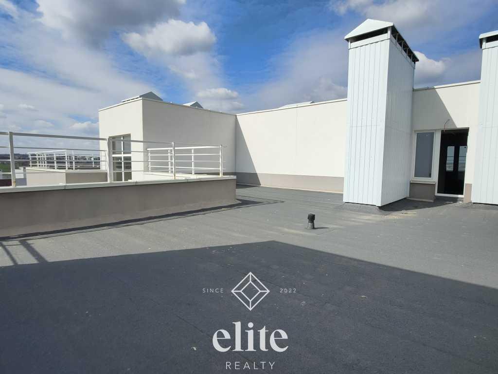 elite realty image