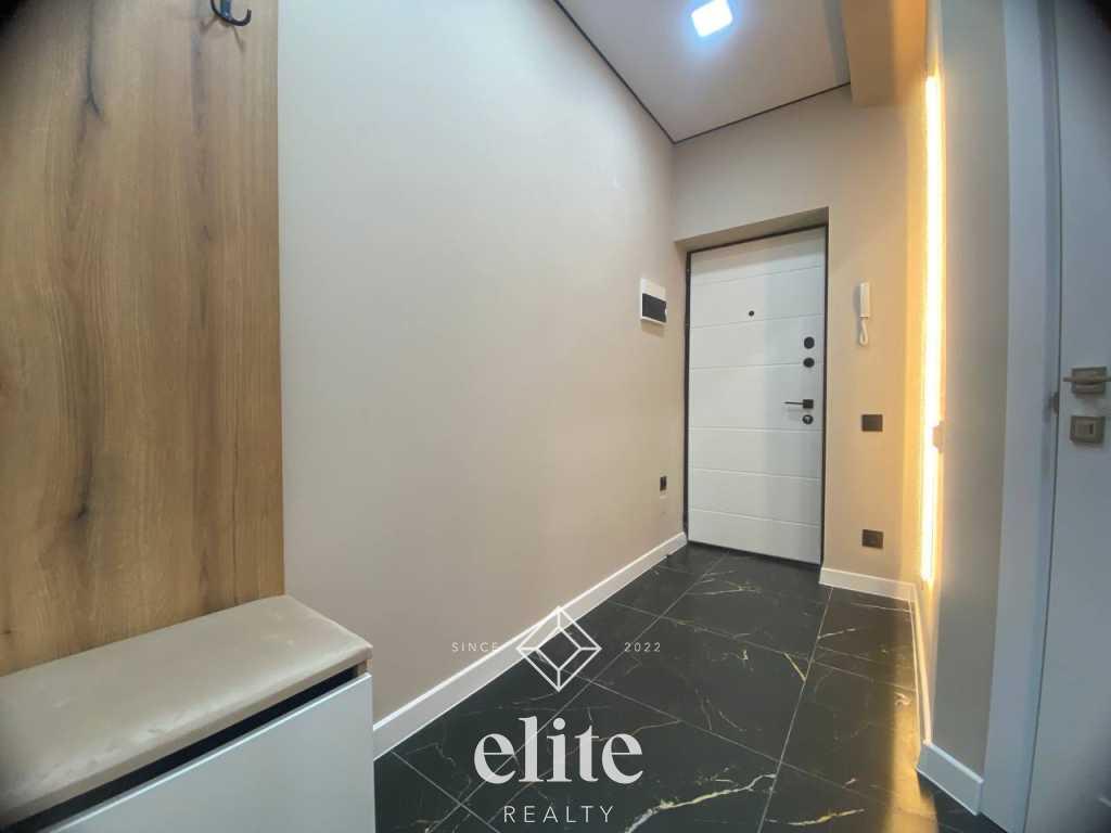 elite realty image