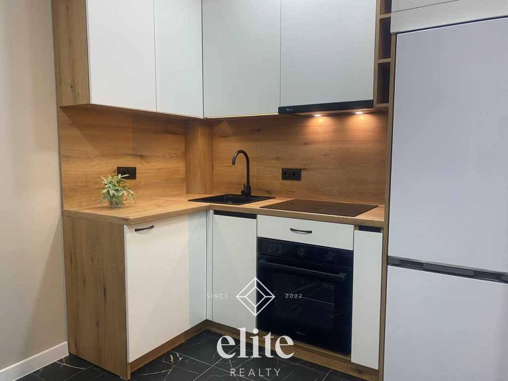 elite realty image