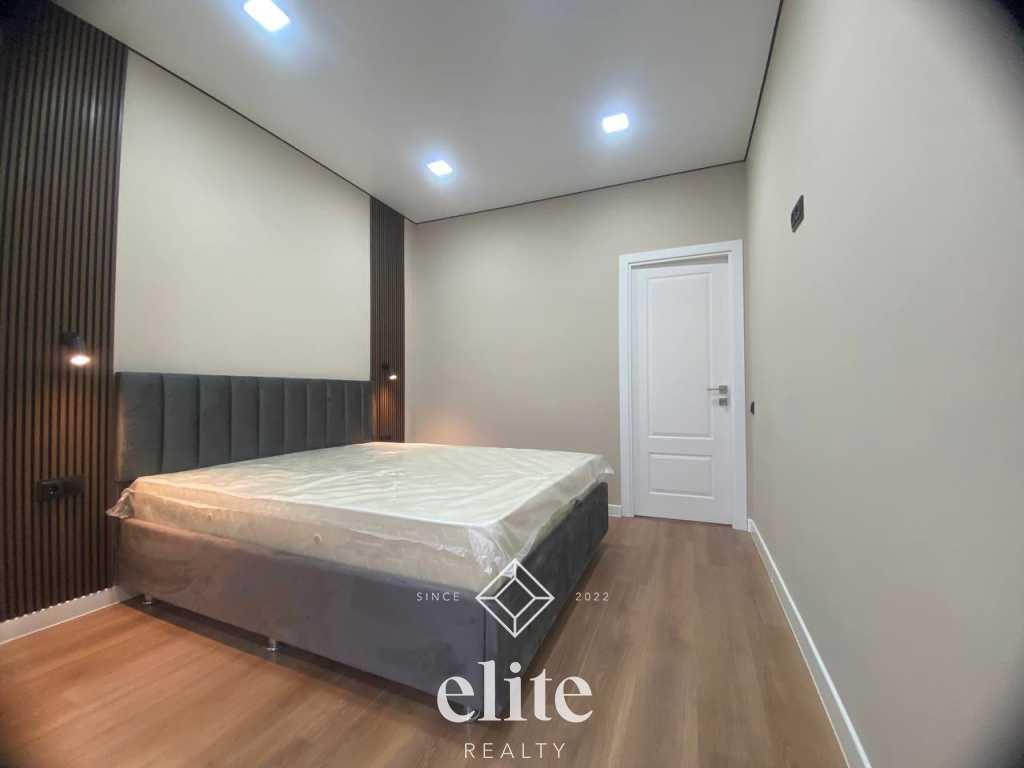 elite realty image