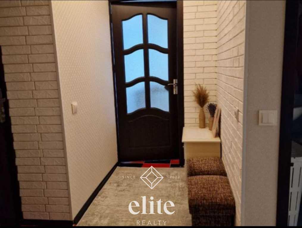 elite realty image