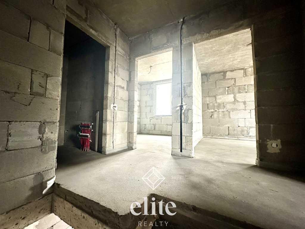 elite realty image