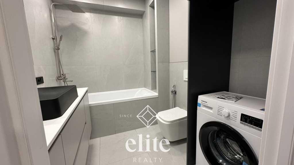 elite realty image