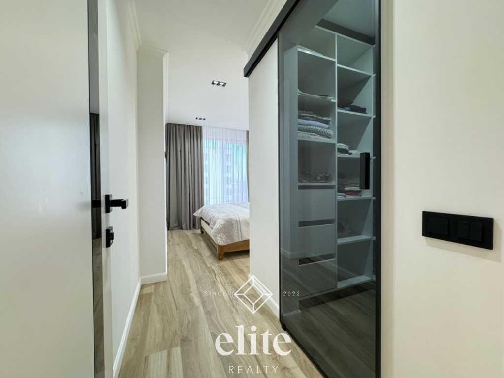 elite realty image