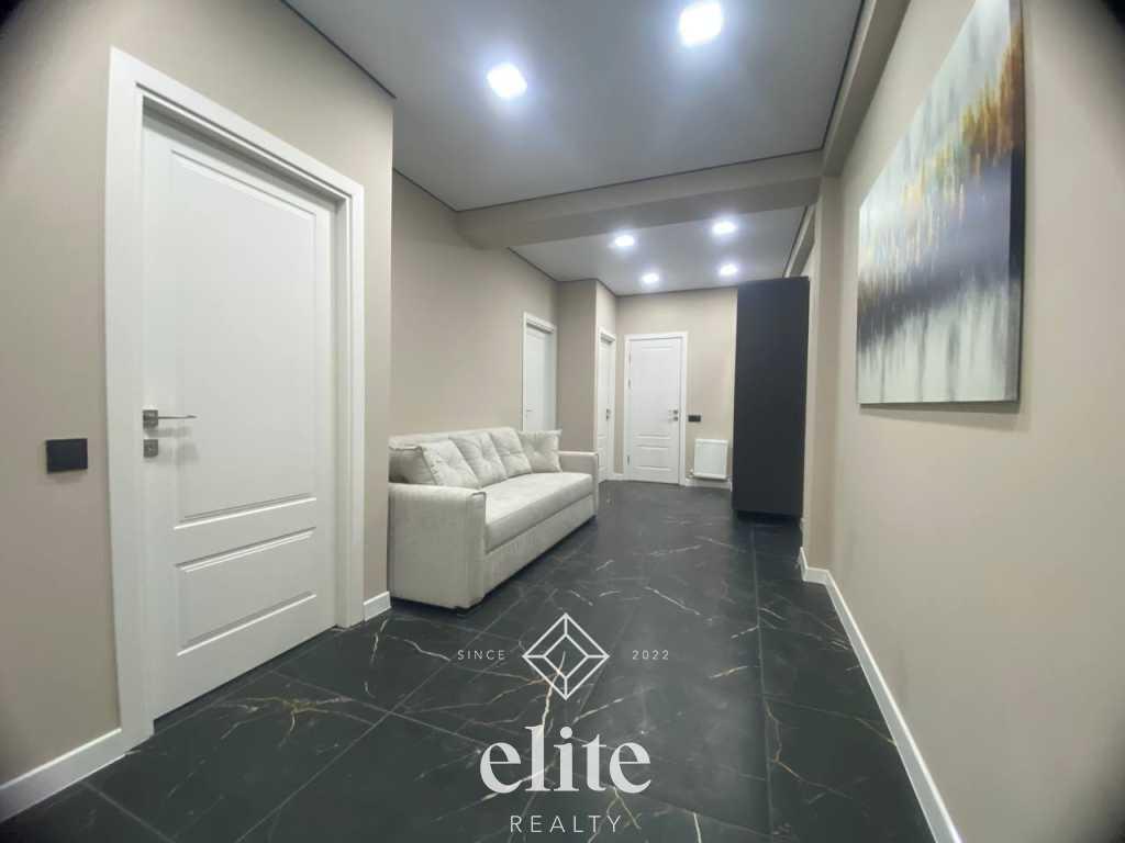 elite realty image