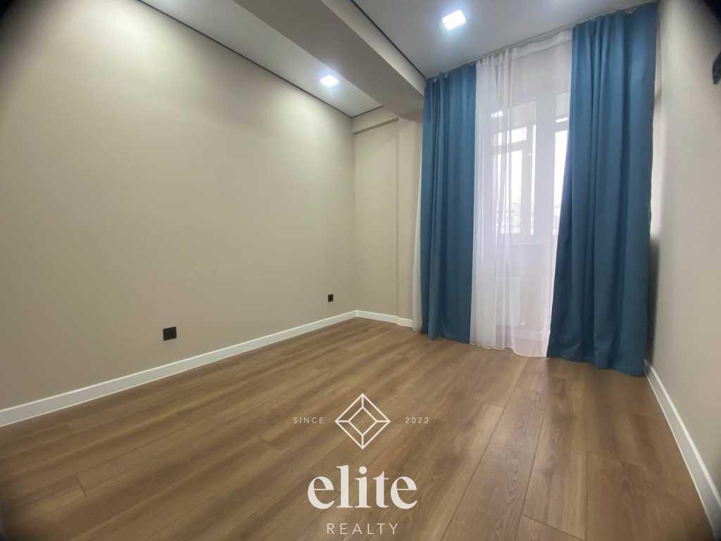 elite realty image