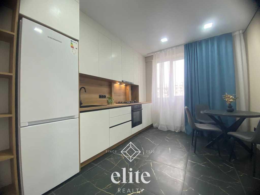 elite realty image