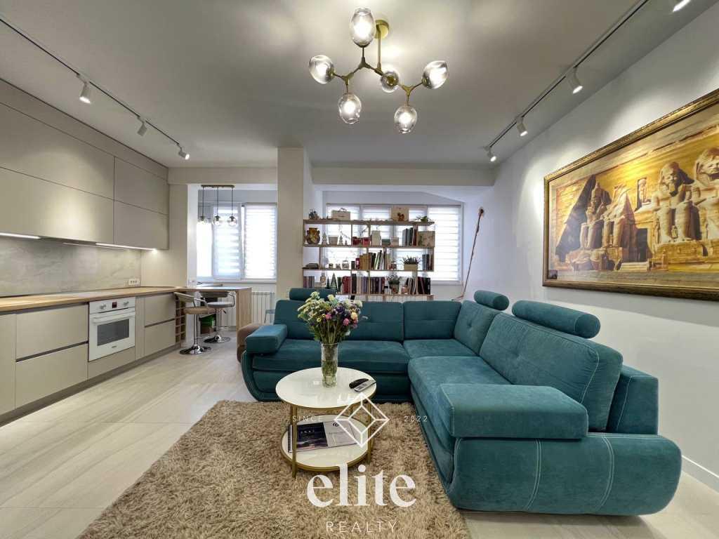 elite realty image