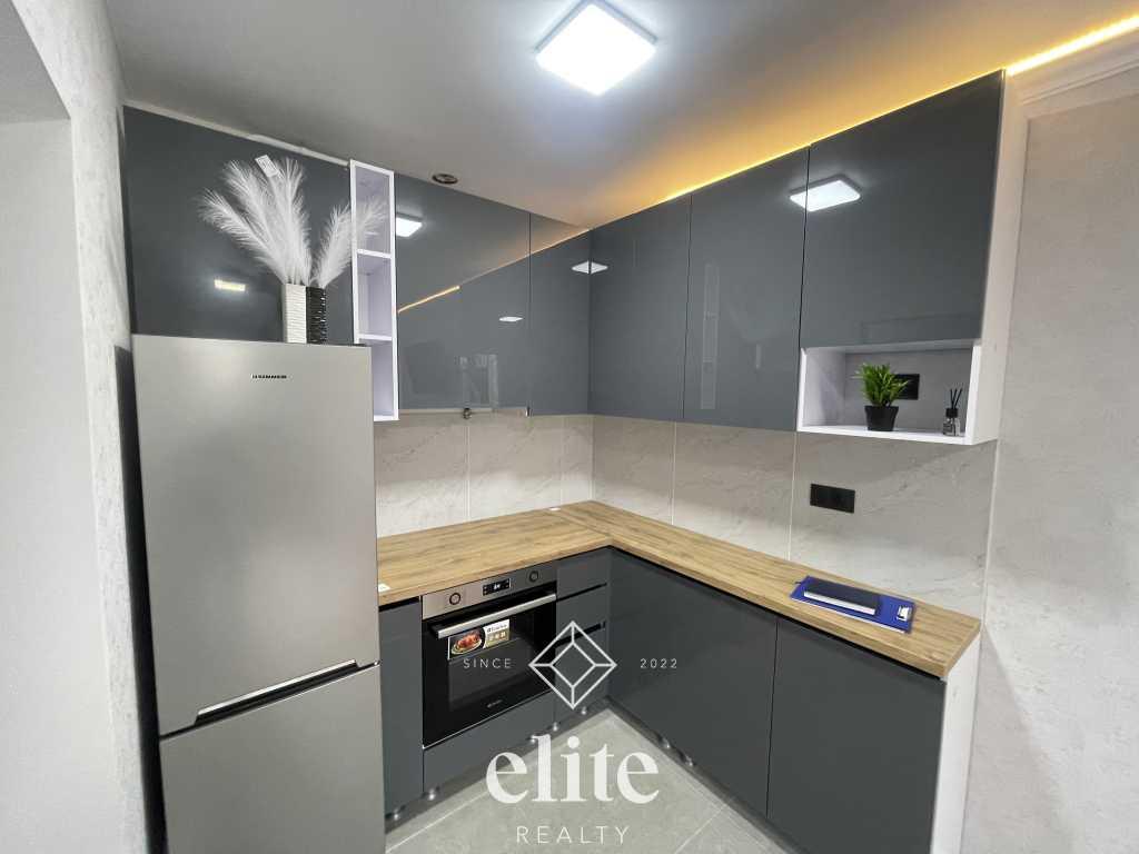 elite realty image