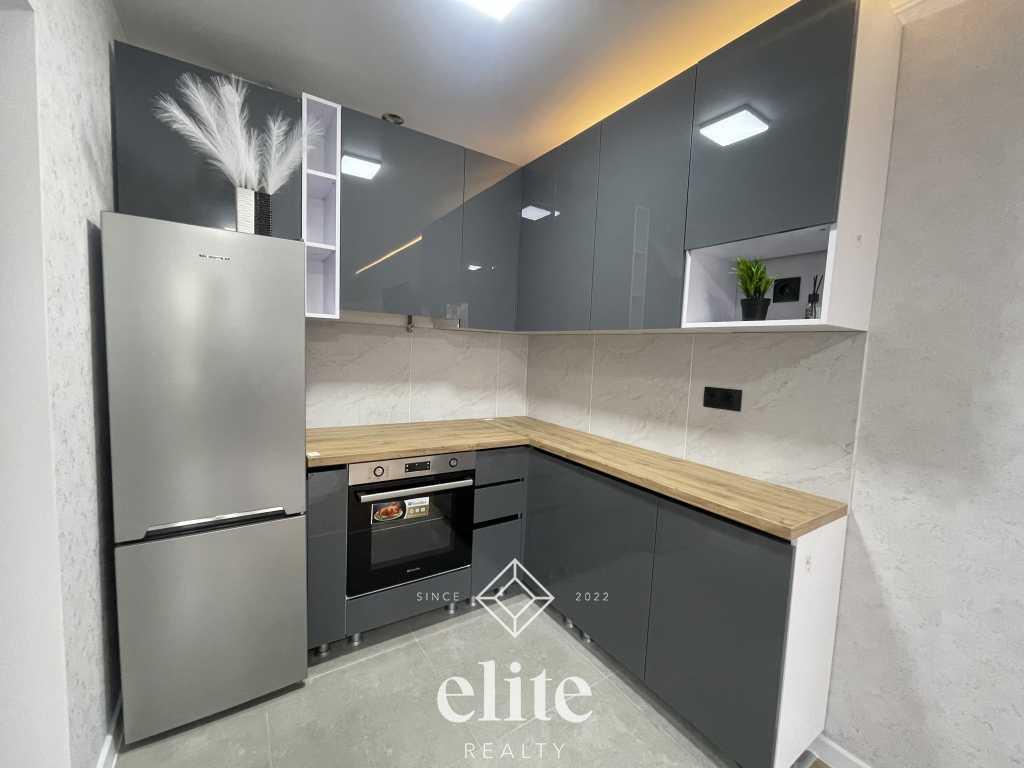 elite realty image