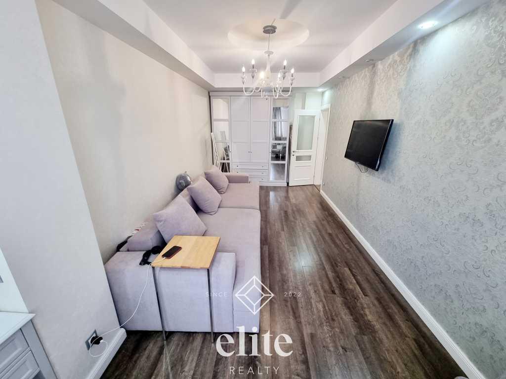 elite realty image