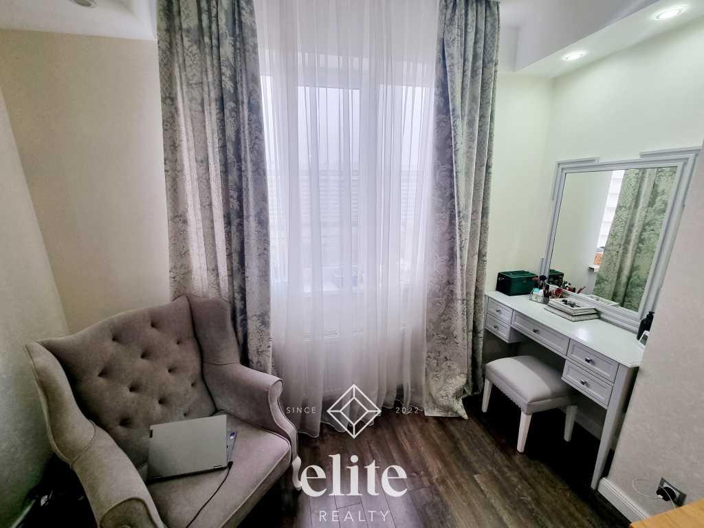 elite realty image