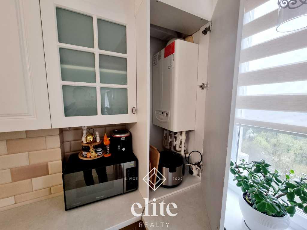 elite realty image
