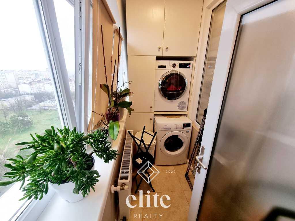elite realty image