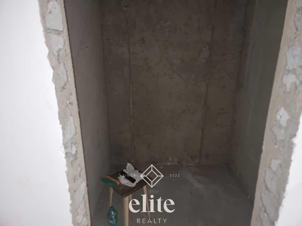 elite realty image