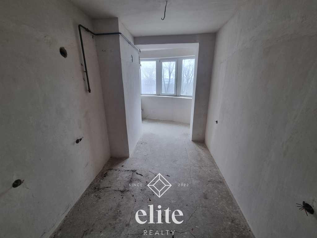 elite realty image