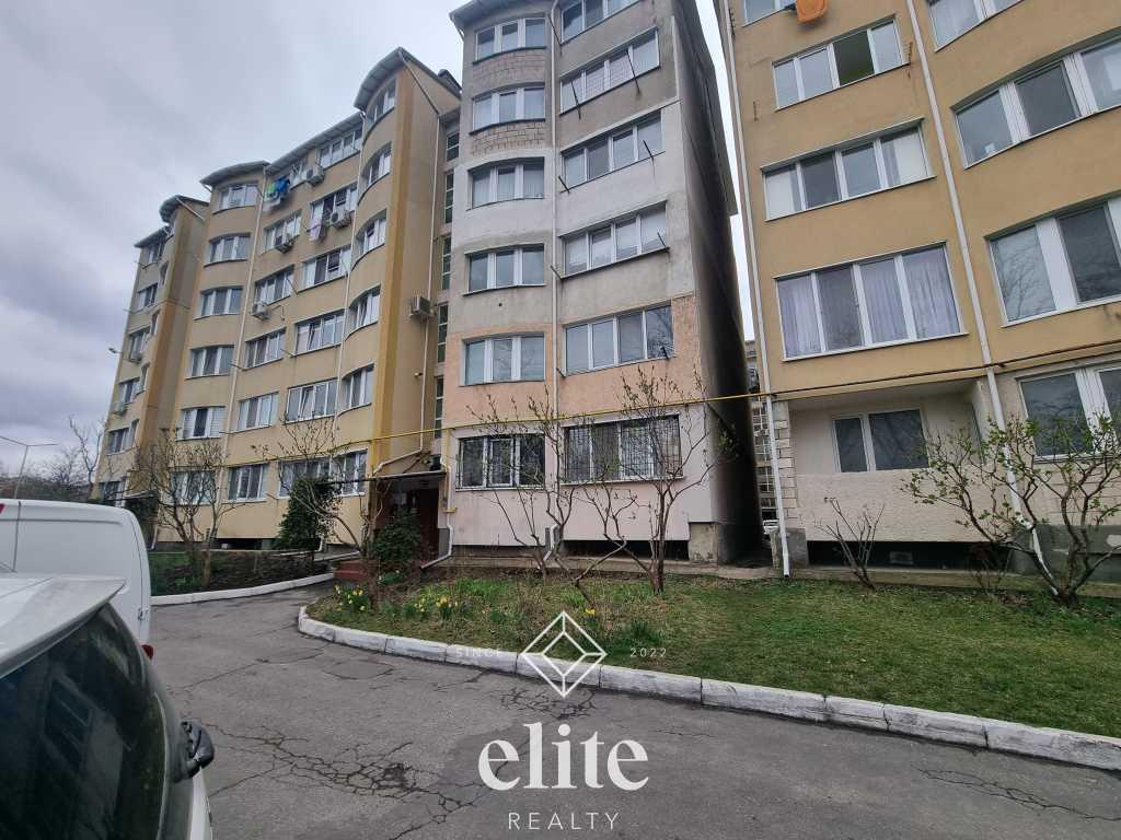 elite realty image