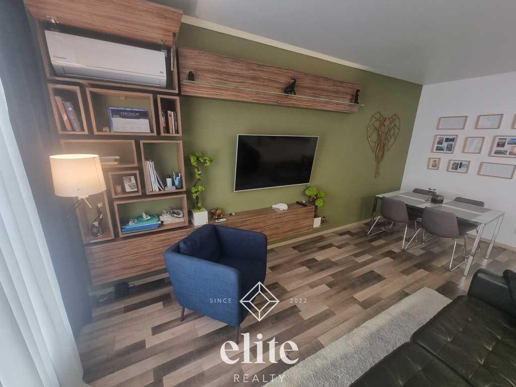 elite realty image