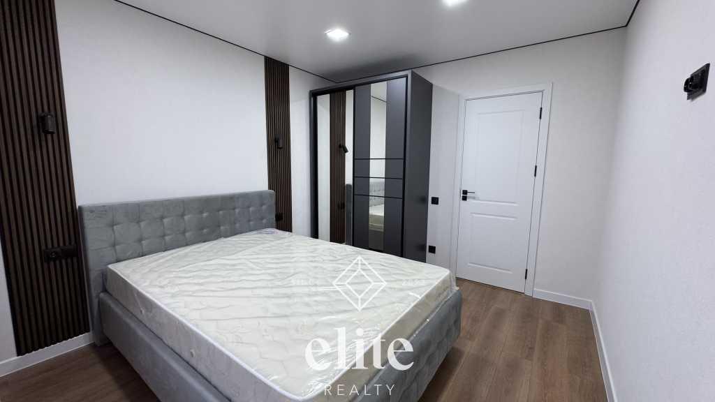 elite realty image