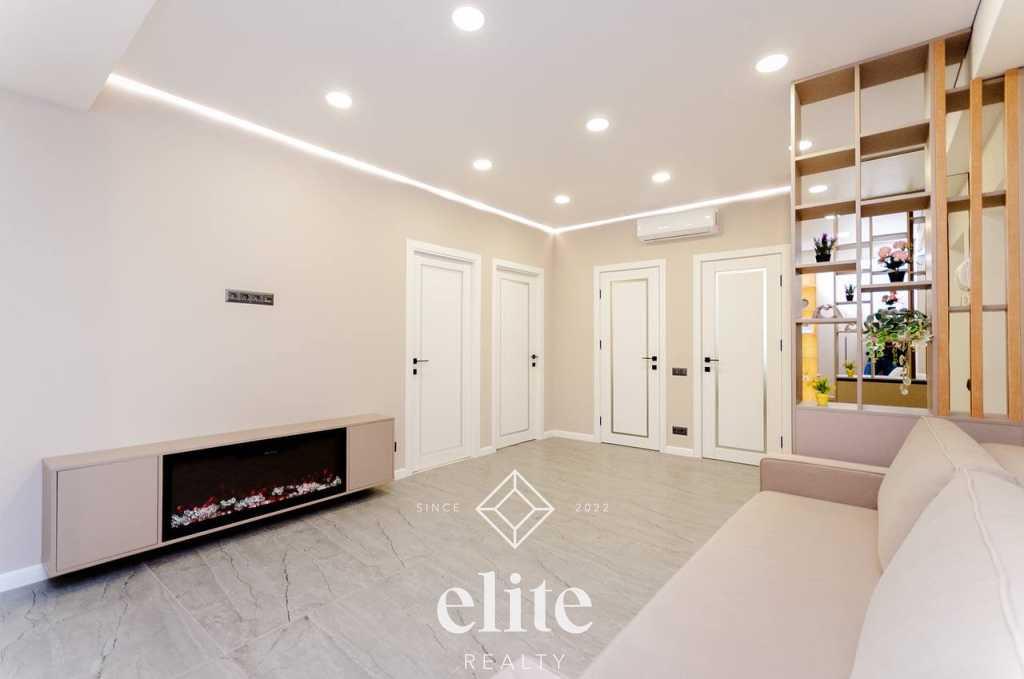 elite realty image