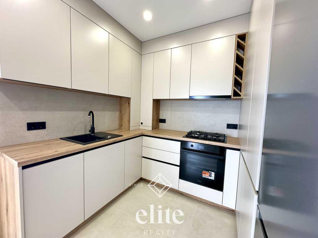 elite realty image