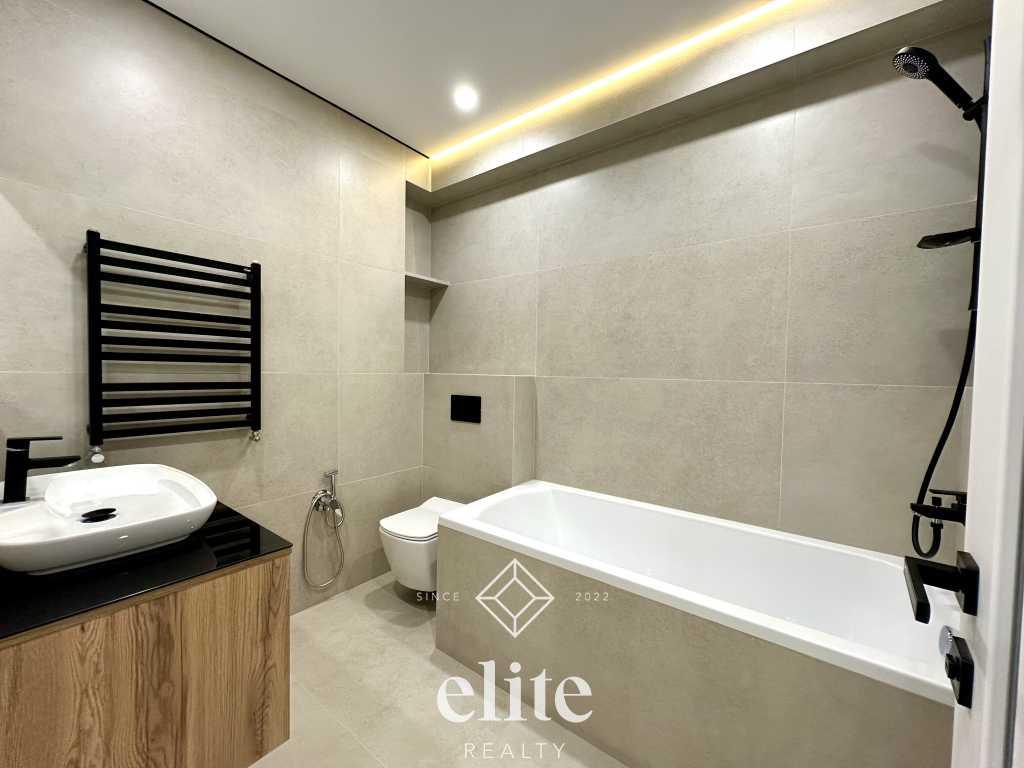 elite realty image