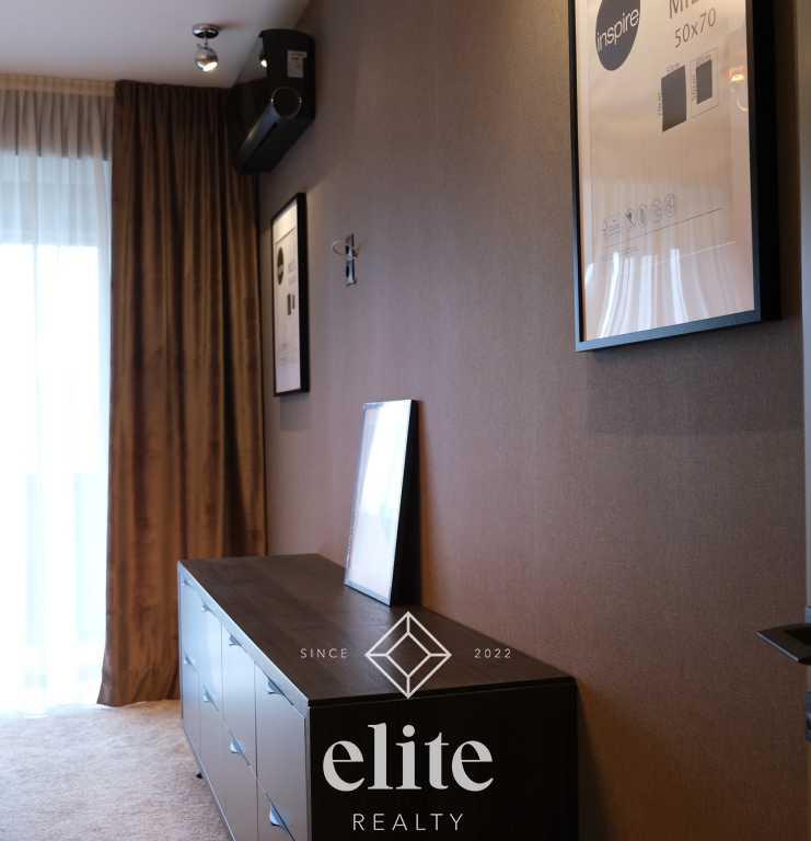 elite realty image
