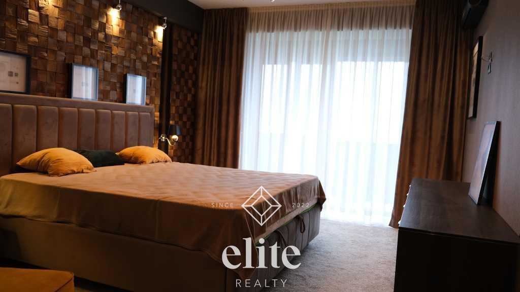 elite realty image