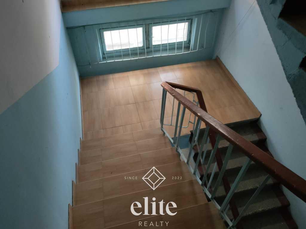 elite realty image