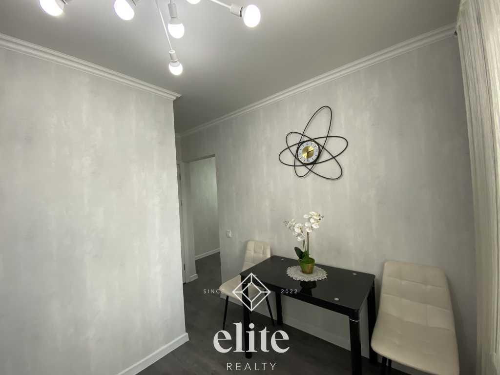 elite realty image