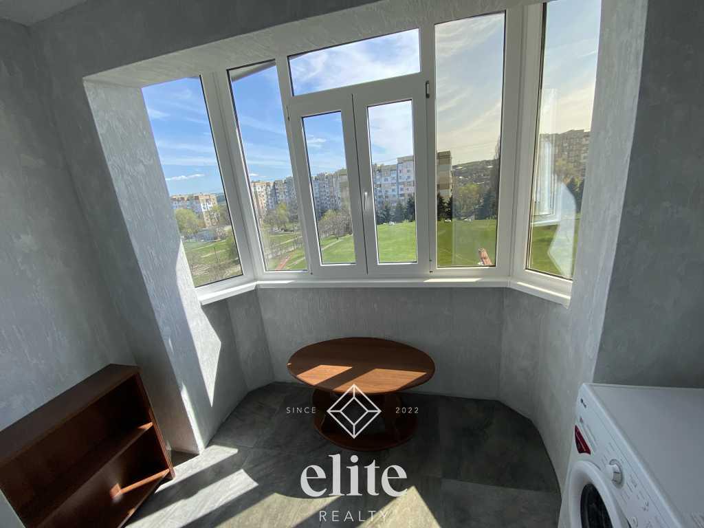 elite realty image