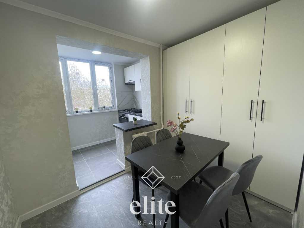 elite realty image
