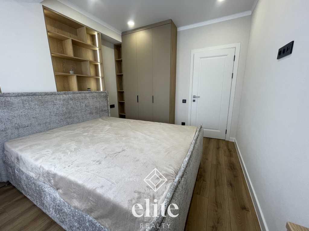 elite realty image