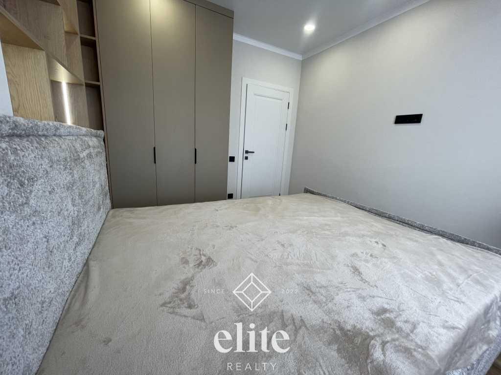elite realty image
