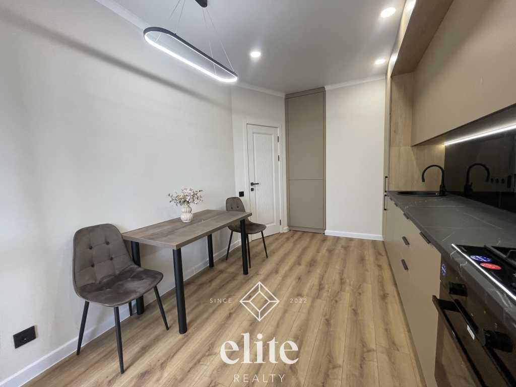 elite realty image