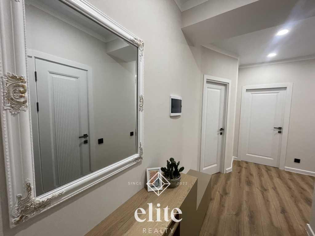 elite realty image