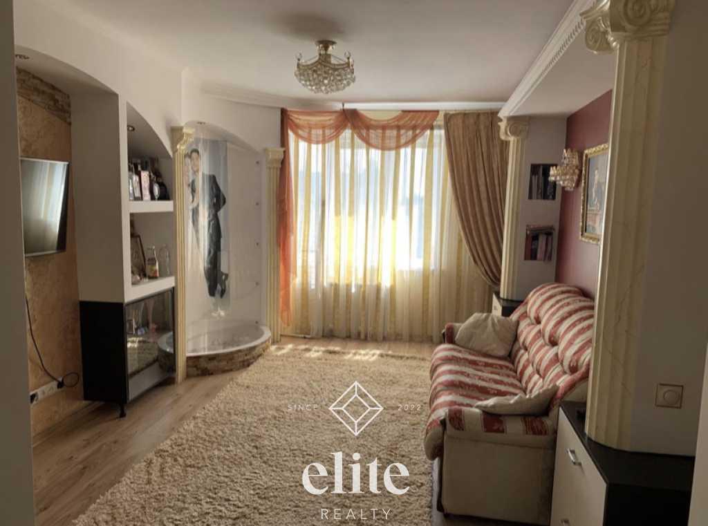 elite realty image