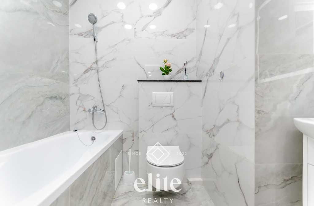 elite realty image